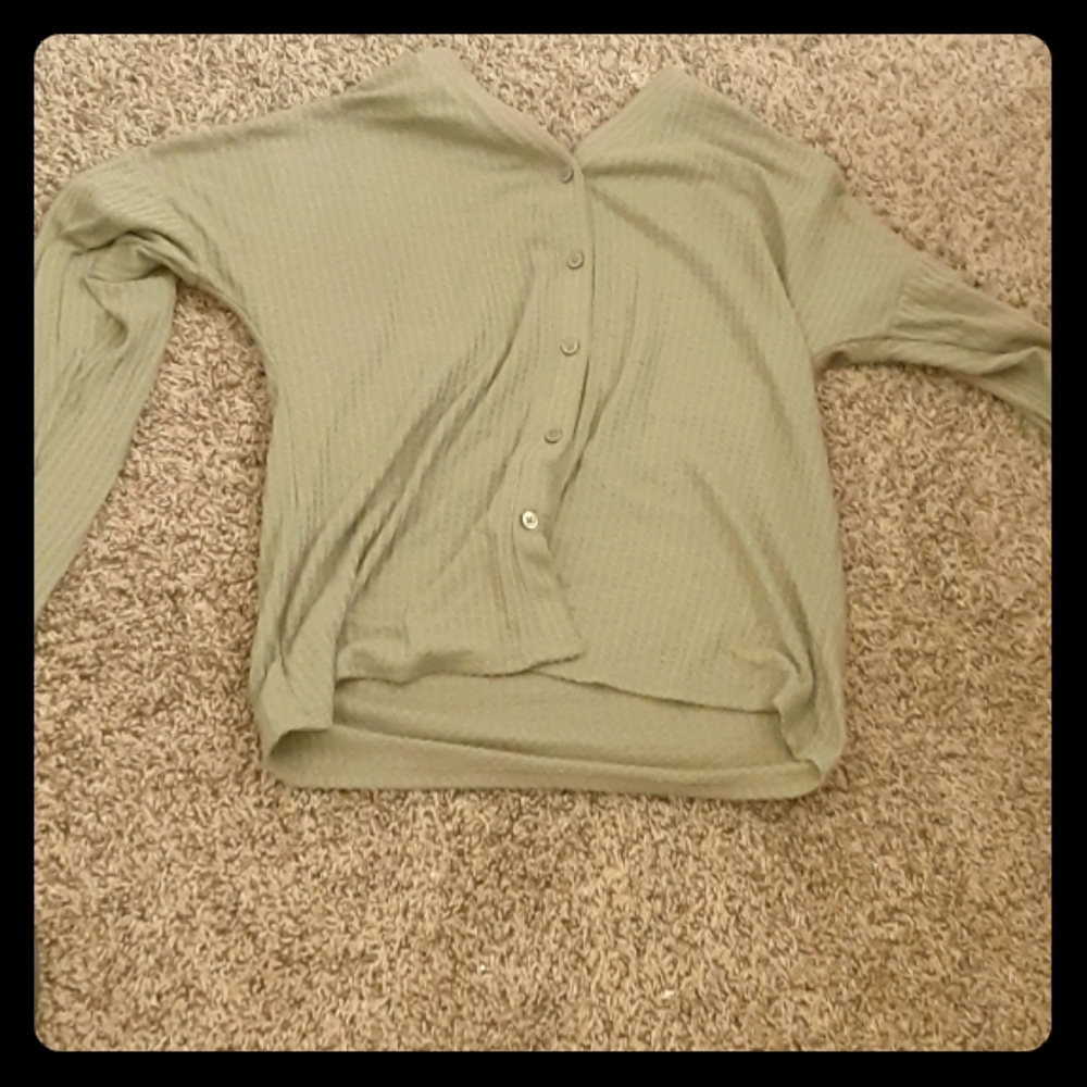 Long sleeve shirt